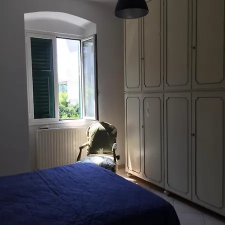 Apartment Priaruggia 46 Genoa
